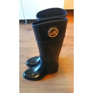 MK tall rainboots